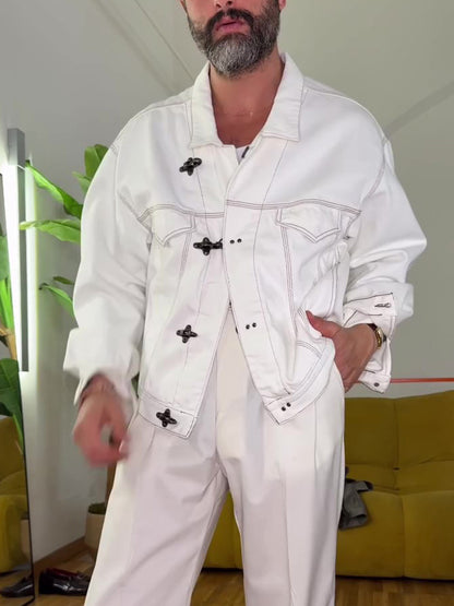 White Buttoned Long-sleeved Denim Jacket